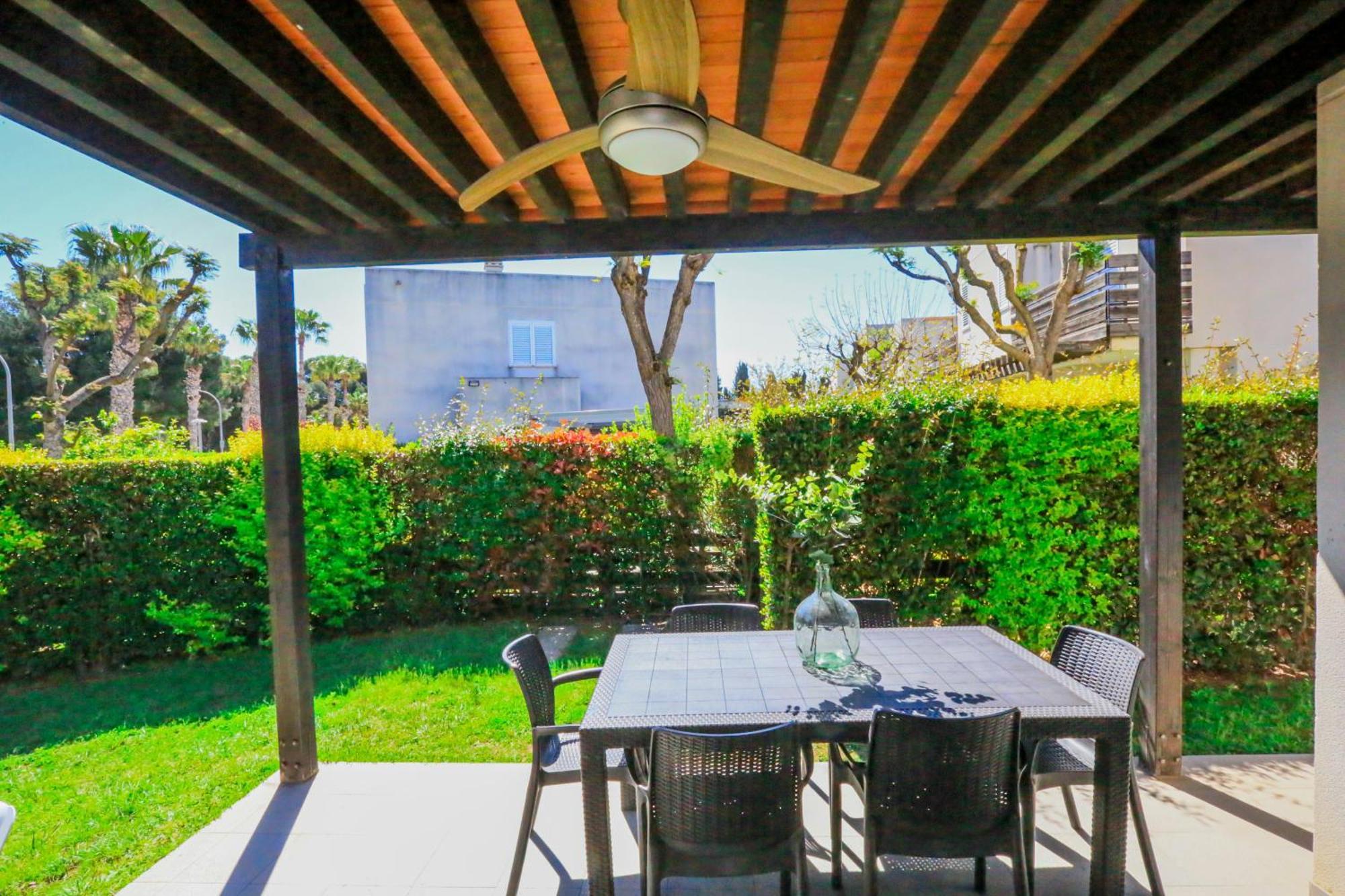Litoral Costa Dorada - Las Palmeras Only Families Cambrils Exterior foto